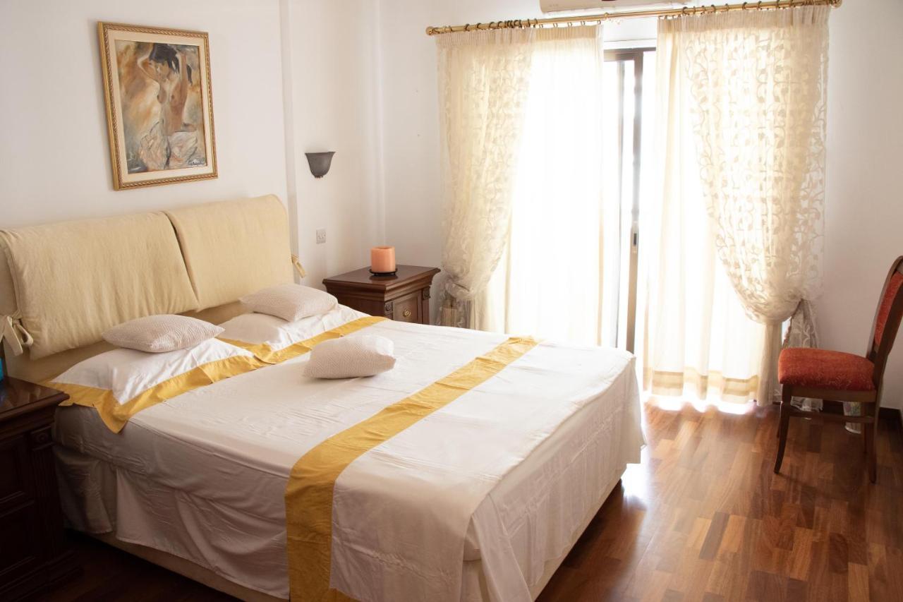 Luxury Apartment, Near Pinikoudes Apartment Larnaka